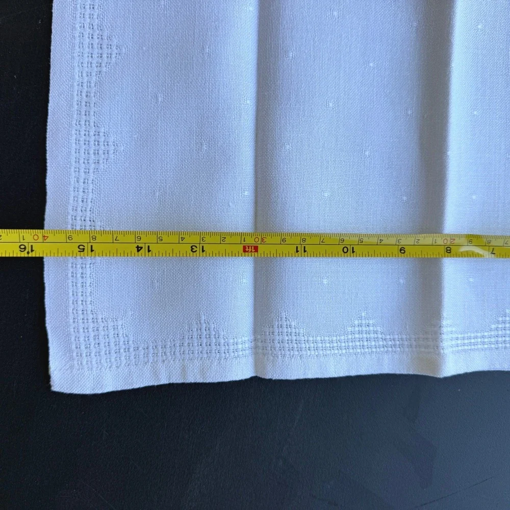 Vintage White Linen Dinner Napkin Set 4 Hemstitch Embroidered Star Pattern 15x15